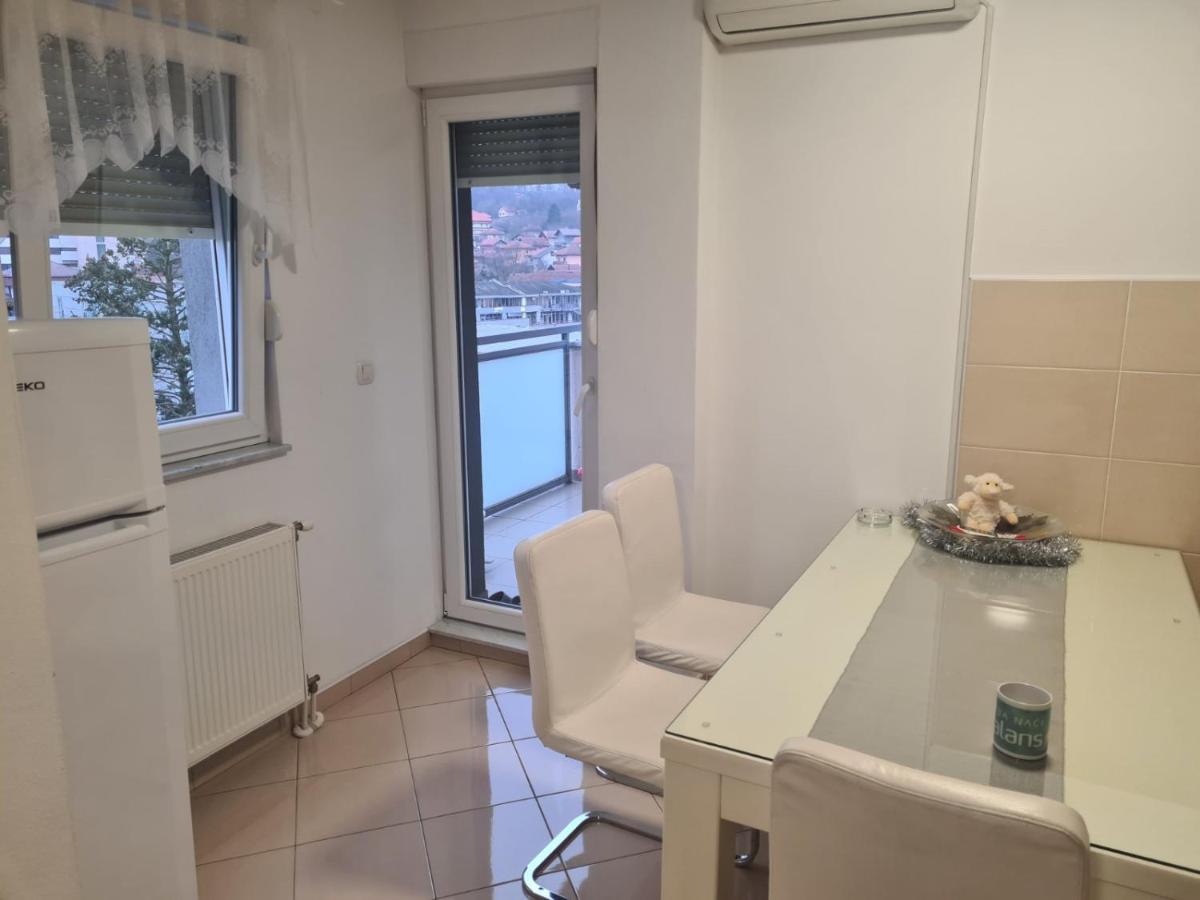 Apartmán Apartman Bella Doboj Exteriér fotografie